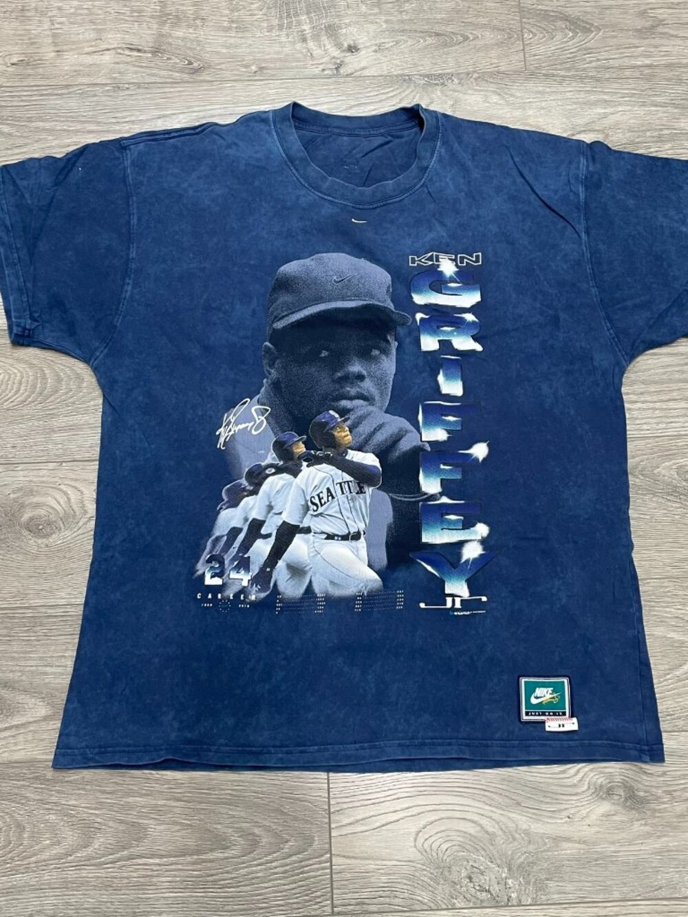 Vintage Nike Ken Griffey Jr Seattle Mariners Graphic T-Shirt Blue Acid Wash XL